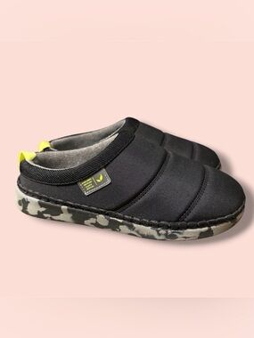 Women’s Dr. Scholls house shoes